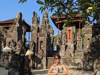 Munduk 443-PXL_20240918_083814362 Pura Maduwe Karang